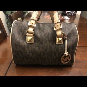Michael Kors medium Grayson Satchel